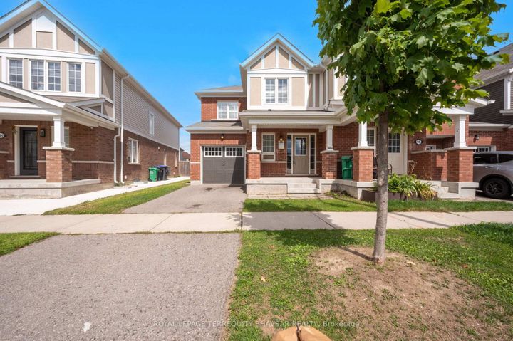 Photo 1 at 98 Quillberry Close, Northwest Brampton, Brampton
