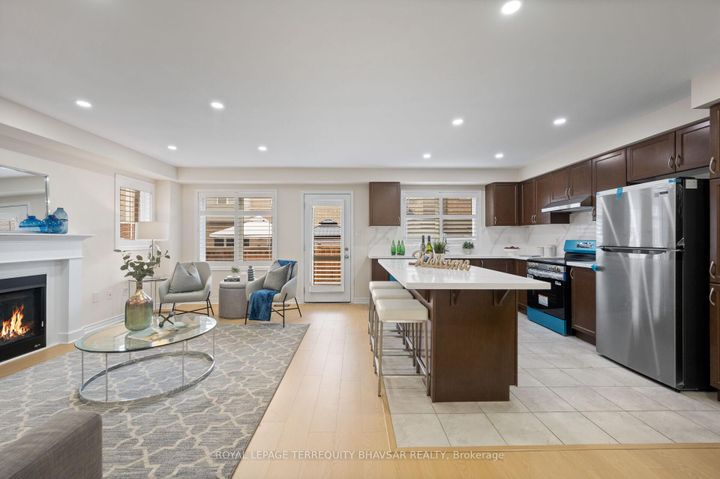 Photo 14 at 98 Quillberry Close, Northwest Brampton, Brampton