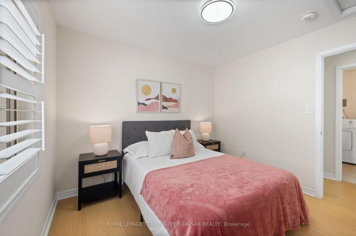 Photo 37 at 98 Quillberry Close, Northwest Brampton, Brampton