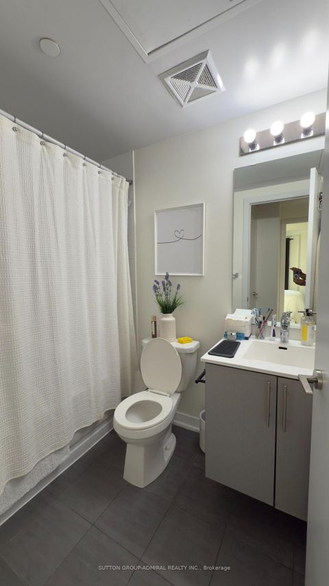 Photo 9 at 412 - 60 Berwick Avenue, Eglinton, Toronto