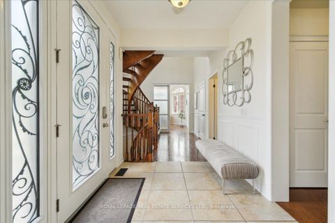 Photo 6 at 3150 Trailside Drive, GO Glenorchy, Oakville