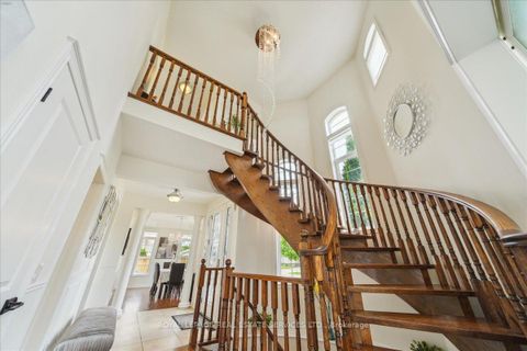 Photo 25 at 3150 Trailside Drive, GO Glenorchy, Oakville
