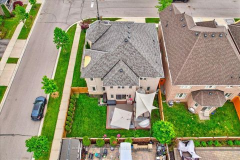 Photo 46 at 3150 Trailside Drive, GO Glenorchy, Oakville