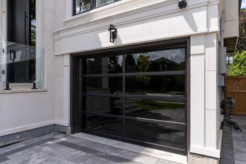 Photo 2 at 594 Broadway Avenue, Leaside, Toronto Photo 2 at 594 Broadway Avenue, Leaside, Toronto