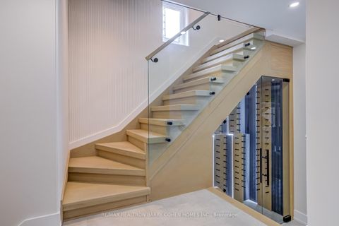 Photo 31 at 594 Broadway Avenue, Leaside, Toronto