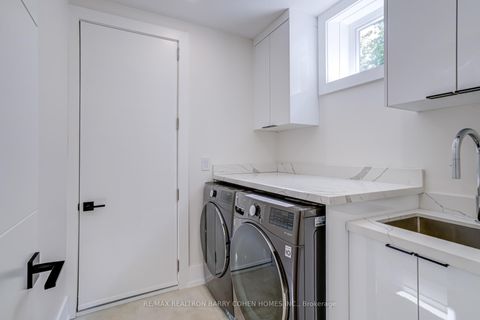 Photo 37 at 594 Broadway Avenue, Leaside, Toronto