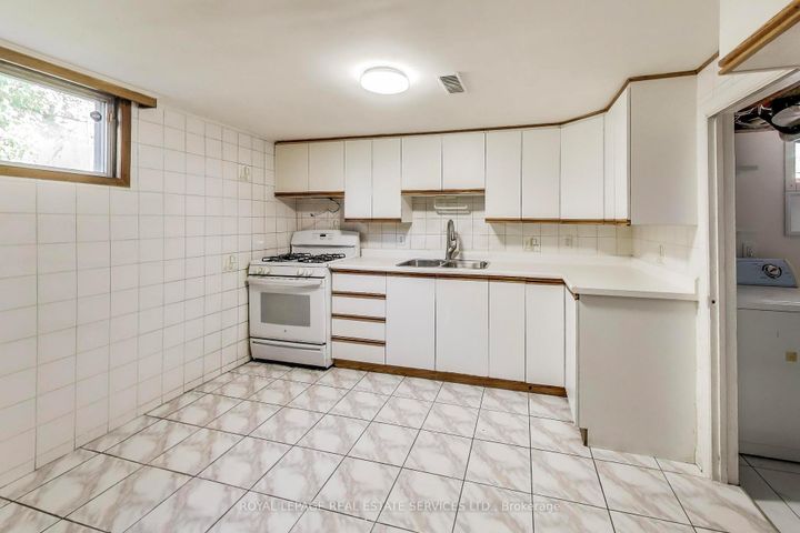 Photo 16 at 251 Driftwood Avenue, Black Creek, Toronto