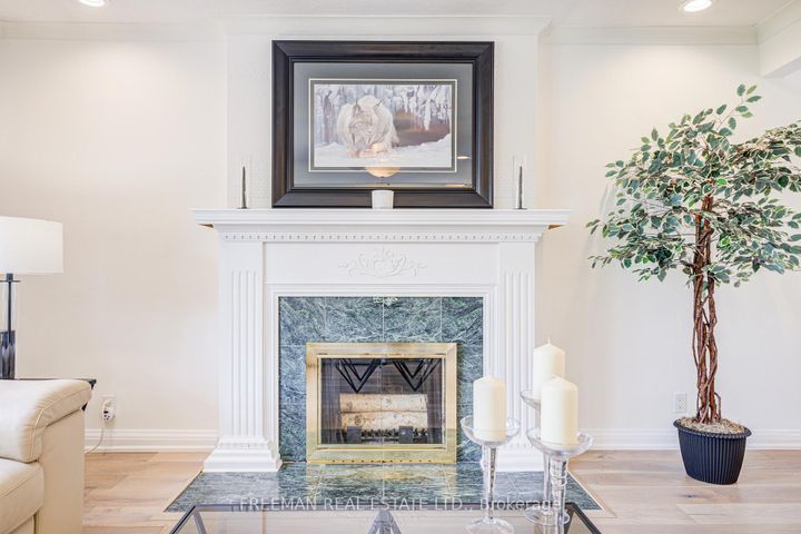 Photo 4 at 21 Martindale Road, Cliffcrest, Toronto
