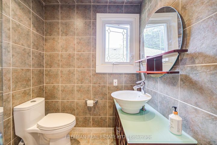 Photo 14 at 21 Martindale Road, Cliffcrest, Toronto