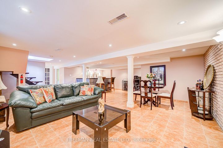 Photo 18 at 21 Martindale Road, Cliffcrest, Toronto