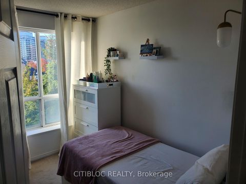 Photo 3 at 420 - 51 Baffin Court, Langstaff, Richmond Hill