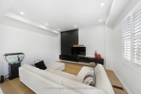 Photo 13 at 1239 Peelar Crescent, Lefroy, Innisfil Photo 13 at 1239 Peelar Crescent, Lefroy, Innisfil