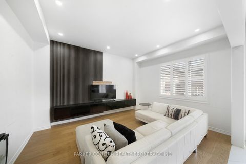 Photo 14 at 1239 Peelar Crescent, Lefroy, Innisfil Photo 14 at 1239 Peelar Crescent, Lefroy, Innisfil