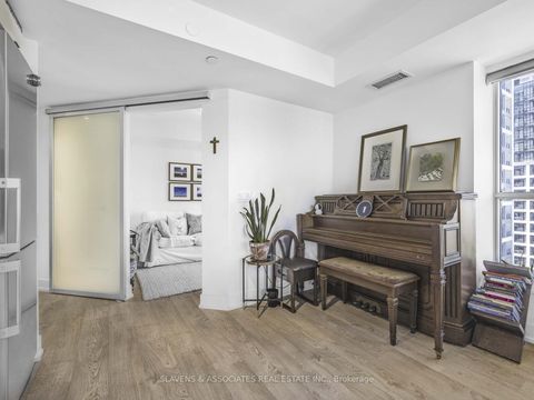 Photo 15 at 2633 - 5 Mabelle Avenue, City Centre West, Toronto