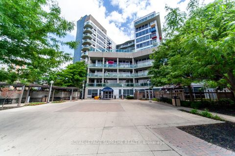 Photo 2 at 202 - 1600 Keele Street, Eglinton West, Toronto