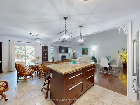 Photo 13 at 396 Curley Street, Historic Lakeshore Communities, Georgina