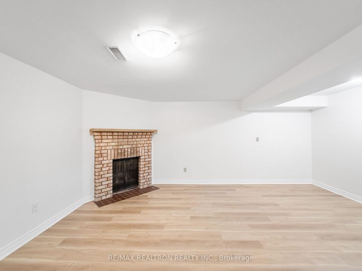 Photo 29 at 173 Tamarack Drive, Willowbrook, Markham