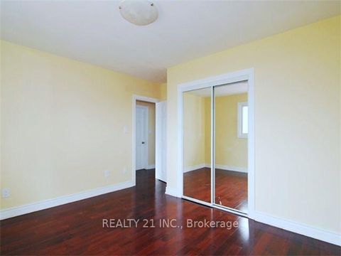 Photo 7 at 11 Heale Avenue, Cliffside, Toronto Photo 7 at 11 Heale Avenue, Cliffside, Toronto