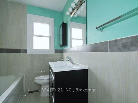 Photo 10 at 11 Heale Avenue, Cliffside, Toronto