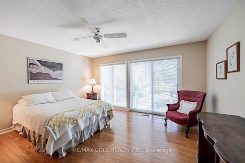 Photo 12 at 378 Sandlewood Road, WO West, Oakville