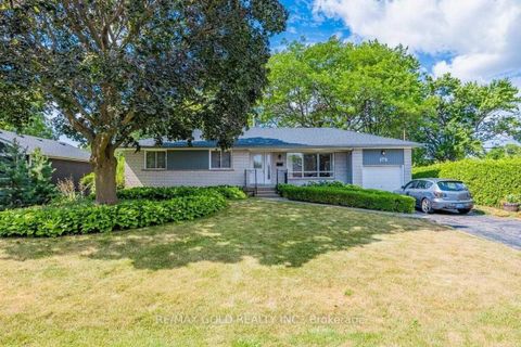 Photo 18 at 378 Sandlewood Road, WO West, Oakville