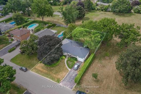 Photo 20 at 378 Sandlewood Road, WO West, Oakville