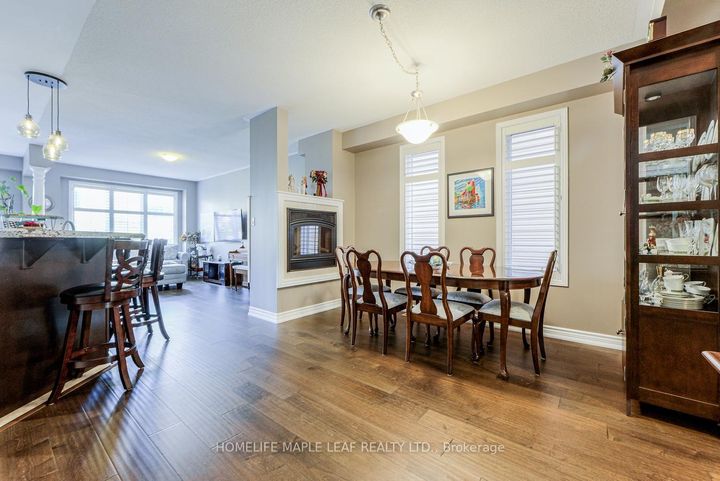 Photo 8 at 65 Cathedral Court, Waterdown, Hamilton