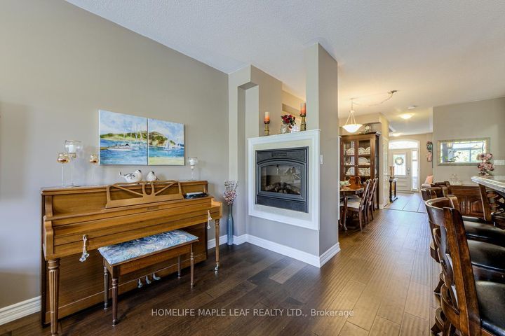 Photo 18 at 65 Cathedral Court, Waterdown, Hamilton