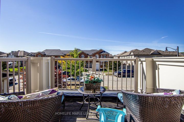 Photo 34 at 65 Cathedral Court, Waterdown, Hamilton