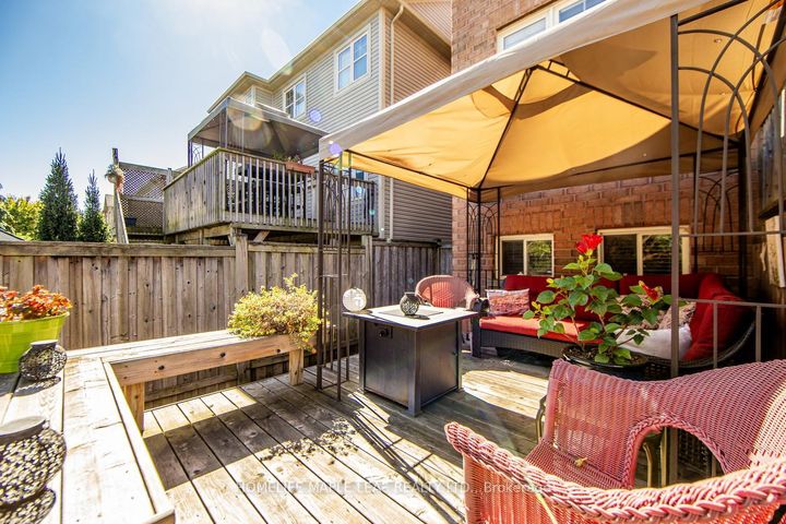 Photo 44 at 65 Cathedral Court, Waterdown, Hamilton
