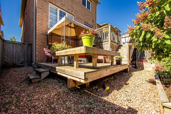 Photo 47 at 65 Cathedral Court, Waterdown, Hamilton