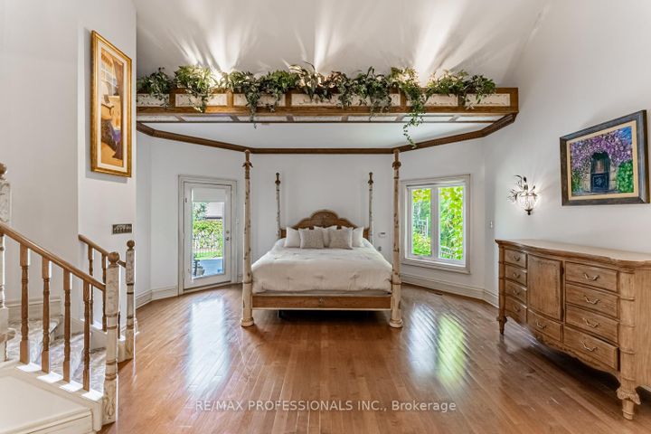 Photo 19 at 2239 Rosegate Drive, Central Erin Mills, Mississauga