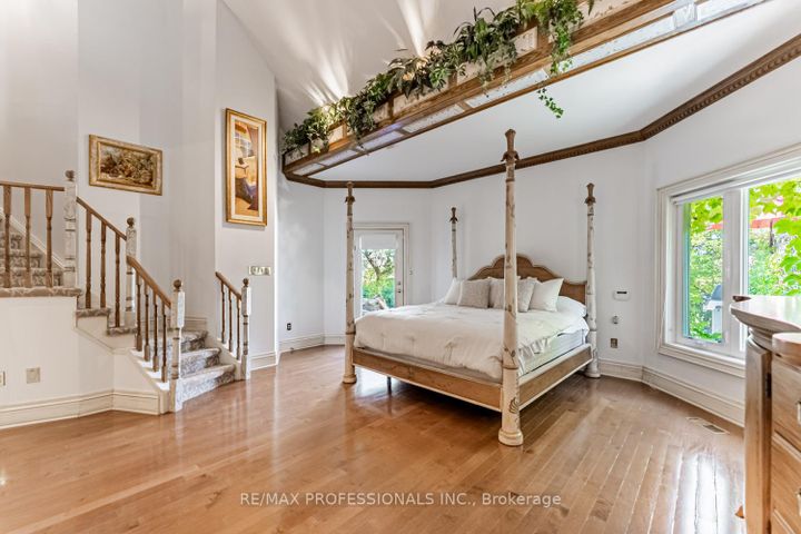 Photo 20 at 2239 Rosegate Drive, Central Erin Mills, Mississauga