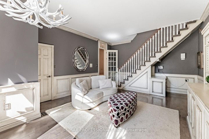 Photo 27 at 2239 Rosegate Drive, Central Erin Mills, Mississauga