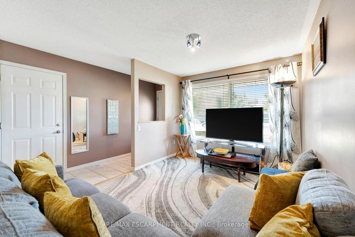 Photo 4 at 39 Marilyn Court, Ryckmans, Hamilton