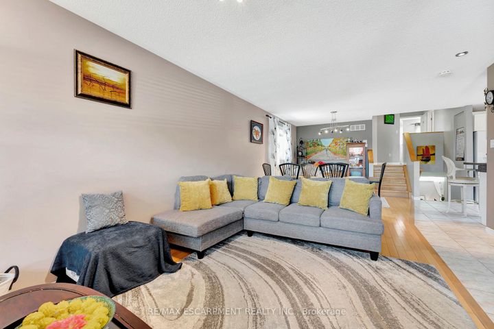 Photo 5 at 39 Marilyn Court, Ryckmans, Hamilton