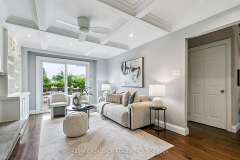 Photo 25 at 92 Golf Links Drive, Aurora Highlands, Aurora Photo 25 at 92 Golf Links Drive, Aurora Highlands, Aurora