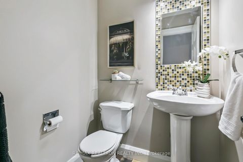 Photo 29 at 92 Golf Links Drive, Aurora Highlands, Aurora Photo 29 at 92 Golf Links Drive, Aurora Highlands, Aurora