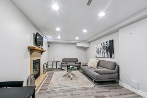 Photo 43 at 92 Golf Links Drive, Aurora Highlands, Aurora Photo 43 at 92 Golf Links Drive, Aurora Highlands, Aurora