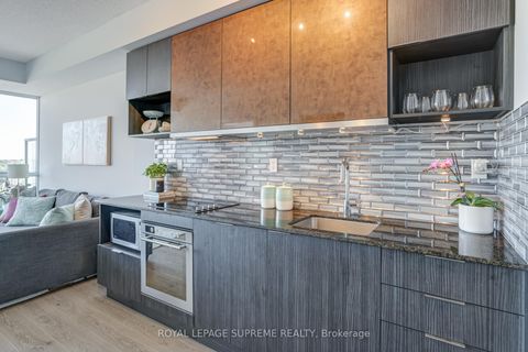 Photo 5 at 817 - 99 The Donway W Way, Don Mills, Toronto