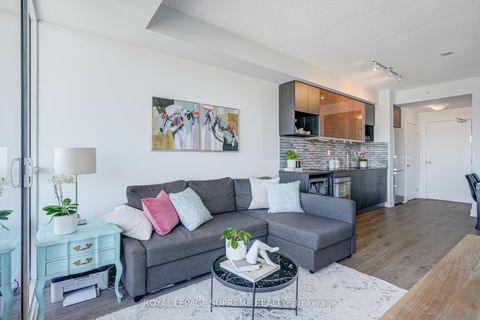 Photo 8 at 817 - 99 The Donway W Way, Don Mills, Toronto