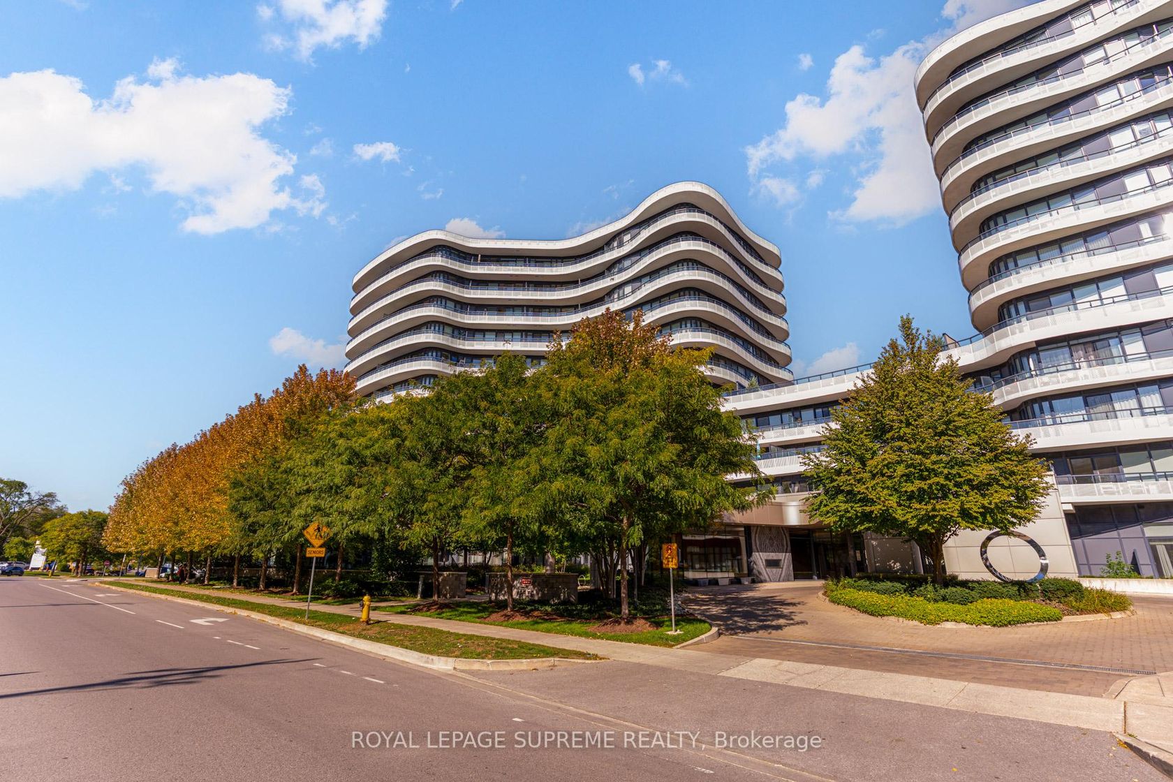 817 - 99 The Donway W Way, Don Mills, Toronto 