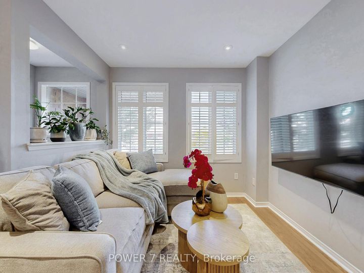 Photo 2 at 379 White's Hill Avenue, Cornell, Markham