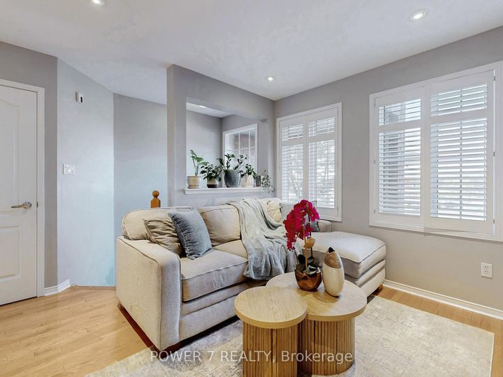 Photo 4 at 379 White's Hill Avenue, Cornell, Markham