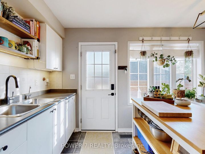 Photo 15 at 379 White's Hill Avenue, Cornell, Markham