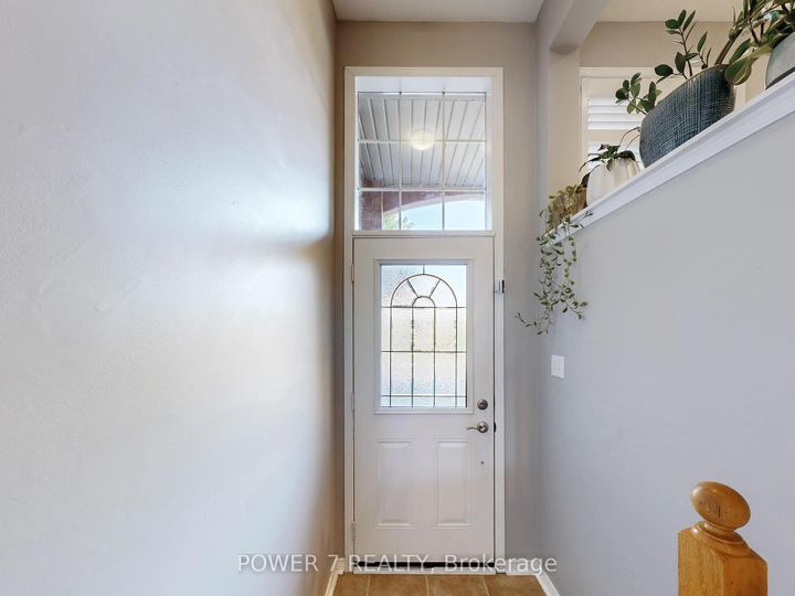 Photo 18 at 379 White's Hill Avenue, Cornell, Markham