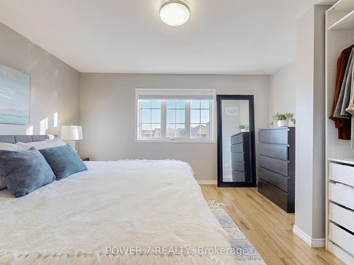 Photo 21 at 379 White's Hill Avenue, Cornell, Markham