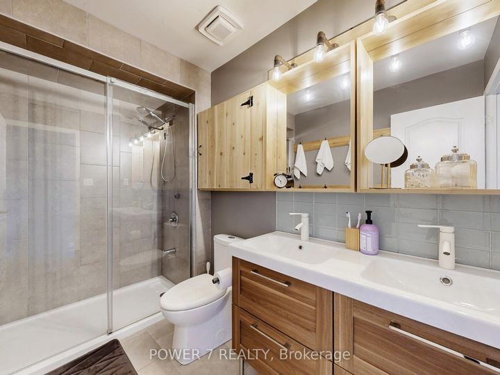 Photo 26 at 379 White's Hill Avenue, Cornell, Markham