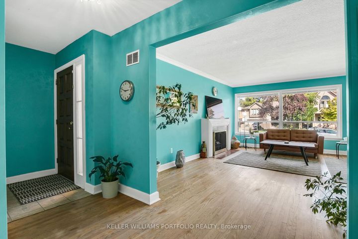 Photo 2 at 106 Botfield Avenue, City Centre West, Toronto