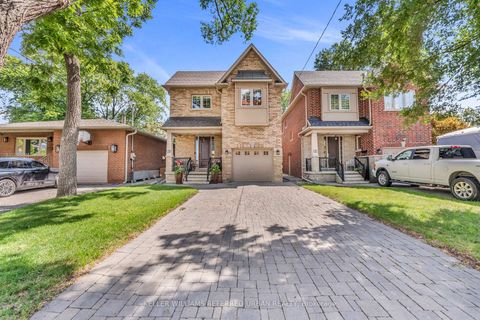 Photo 2 at 31 Bisset Avenue, Alderwood, Toronto